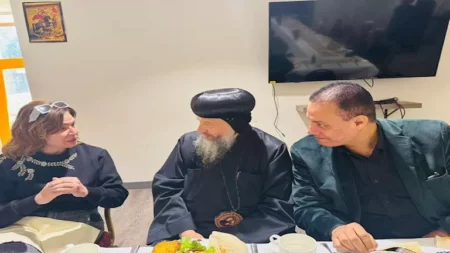 إلهام شاهين داخل الكنيسة المصرية في أمريكا: "مصر24 وأهلها في كل مكان"