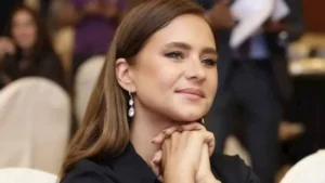 نيللي كريم تكشف عن كواليس "الملكة نازلي" من تصوير فيلم "الست"