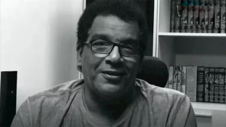 موعد ومكان جنازة وعزاء السيناريست الراحل أحمد عبدالله موعد ومكان جنازة وعزاء السيناريست الراحل أحمد عبدالله