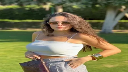 بإطلالة صيفية جريئة.. وئام مجدي تخطف الأنظار من أحدث ظهور بإطلالة صيفية جريئة.. وئام مجدي تخطف الأنظار من أحدث ظهور