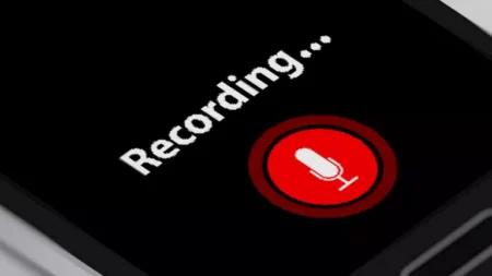 يدفع دولارات مقابل تسجيل المكالمات.. تطبيق "نيون" يعود من جديد.. ما القصة؟