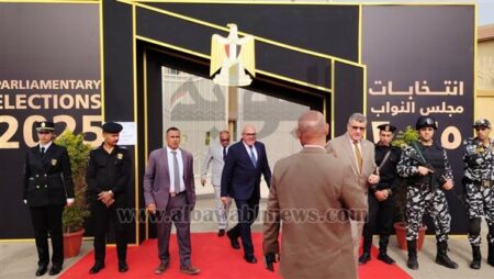 رئيس الهيئة العربية للتصنيع يدلي بصوته في انتخابات مجلس النواب