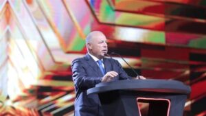 هاني أبو ريدة وراء حل أزمة تأشيرة محمد حمدي