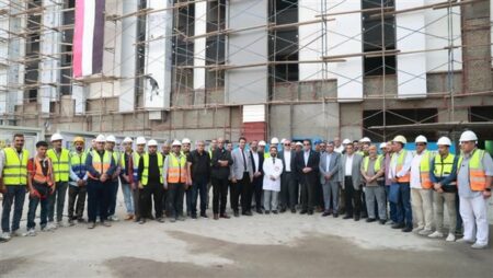 وزير الصحة يتفقد مشروع مبنى الطب الرياضي بمعهد الجهاز الحركي وزير الصحة يتفقد مشروع مبنى الطب الرياضي بمعهد الجهاز الحركي