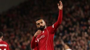 للمرة الثانية .. صلاح يجلس على دكة ليفربول الليلة أمام سندرلاند