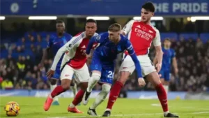 لندن على صفيح ساخن.. مدافع أرسنال تتوَجه نحو أسود تشيلسي