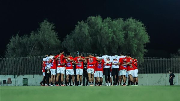 بالصور عمليات إحماء الفراعنة استعداداً لأوزبكستان بالصور عمليات إحماء الفراعنة استعداداً لأوزبكستان