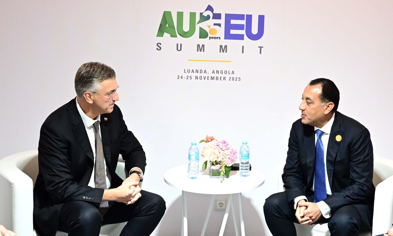 رئيس الوزراء يلتقي نظيره البولندي.. صور