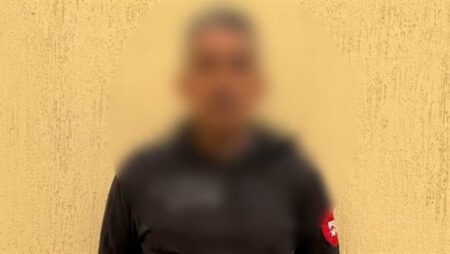 ضبط صاحب فيديو التعدي على نجل مقاول بسوط في الجيزة ضبط صاحب فيديو التعدي على نجل مقاول بسوط في الجيزة