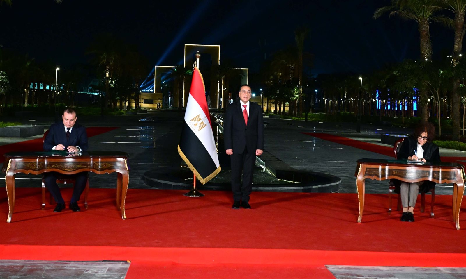 الحكومة تعتزم إنشاء مركز تعليم الحرف اليدوية بمدرب اللبانة.. صور