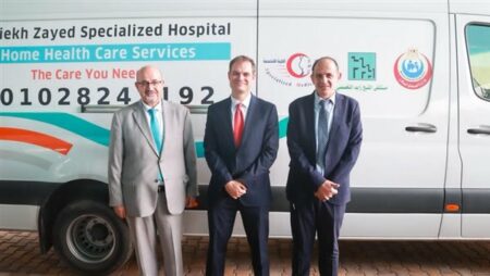 مستشفى الشيخ زايد تستقبل وفدًا بريطانيًا رفيع المستوى لبحث دعم الجهود الطبية لعلاج مصابي غزة مستشفى الشيخ زايد تستقبل وفدًا بريطانيًا رفيع المستوى لبحث دعم الجهود الطبية لعلاج مصابي غزة