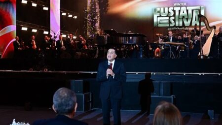 رئيس الوزراء يشهد تدشين مهرجان الفسطاط الشتوي بأمسية رائعة للموسيقار عمر خيرت.. صور