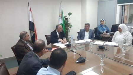 اجتماع موسع لمتابعة الاستعدادات لانتخابات مجلس النواب 2025 بالجيزة