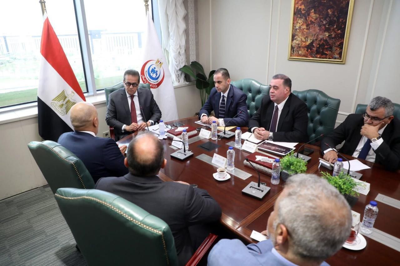 "إي آند مصر" تبحث مع وزير الصحة سبل تعزيز التعاون لتسريع التحول الرقمي في القطاع الصحي