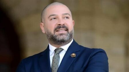 أحمد دياب يهنئ مجلس إدارة الأهلي برئاسة الخطيب بعد فوزه بالتزكية