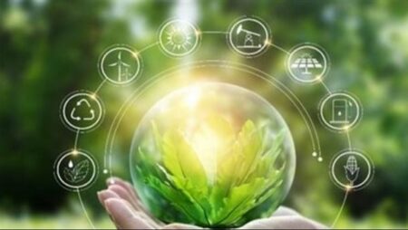 مصر تسرّع خطاها نحو الانبعاثات الصفرية.. و«الكهرباء»: التحول الأخضر خيار استراتيجي لا عودة عنه مصر تسرّع خطاها نحو الانبعاثات الصفرية.. و«الكهرباء»: التحول الأخضر خيار استراتيجي لا عودة عنه