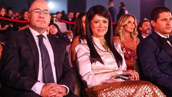 وزيرة التخطيط تشهد الحفل الختامي لجوائز مصر لريادة الأعمال وزيرة التخطيط تشهد الحفل الختامي لجوائز مصر لريادة الأعمال