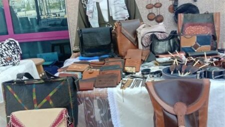 محافظ الجيزة يتابع فعاليات معرض الحرف اليدوية المقام بالتعاون مع أيادي مصر