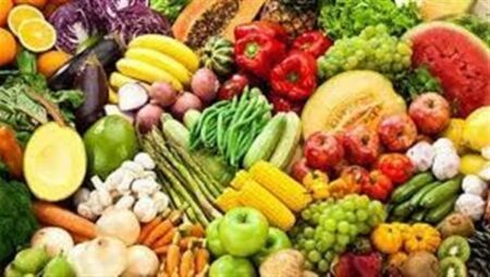 أسعار الخضراوات والفاكهة مساء اليوم السبت 8 نوفمبر 2025