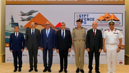 القوات المسلحة تنظم مؤتمراً صحفياً للإعلان عن فعاليات المعرض الدولى للصناعات الدفاعية "إيديكس 2025".. شاهد