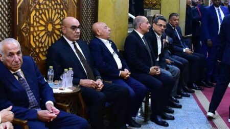 مجلس إدارة الزمالك يقدم واجب العزاء في الراحل محمد صبري