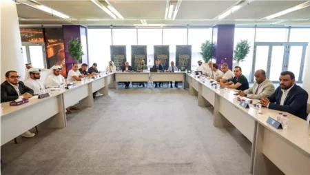 السوبر المصري.. الأهلي بالزي التقليدي وسيراميكا بالتيشيرت الأبيض في نصف النهائي السوبر المصري.. الأهلي بالزي التقليدي وسيراميكا بالتيشيرت الأبيض في نصف النهائي