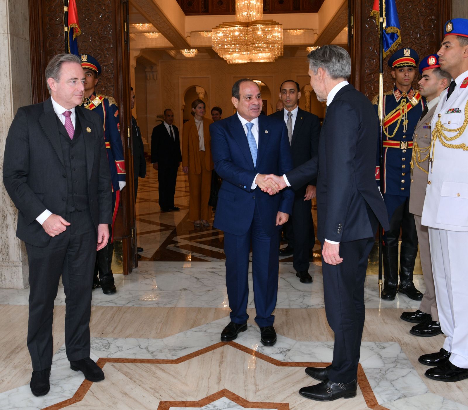 رسائل السيسي لـ رؤساء وزراء تجمع "البنلوكس": نتطلع إلى تعزيز الاستثمارات القادمة في مجالات متعددة