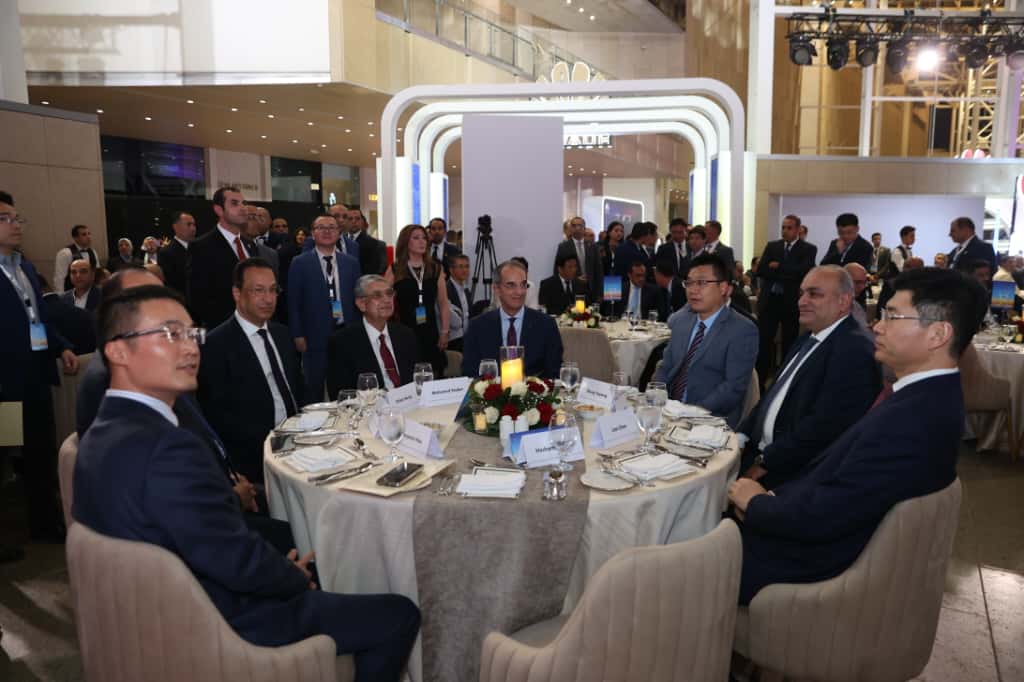 وزير الاتصالات يشهد احتفالية هواوي بمرور 25 عامًا في مصر