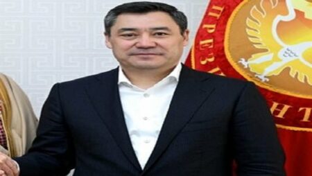 رئيس قرغزيا للسيسي: نقدر الدور المصري في التوصل إلى اتفاق وقف إطلاق النار بغزة