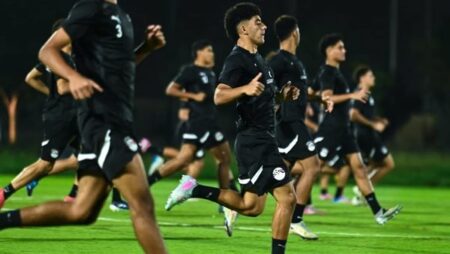 منتخب الناشئين يختتم استعداداته لمواجهة سويسرا غدا بالدور الـ32 بكأس العالم منتخب الناشئين يختتم استعداداته لمواجهة سويسرا غدا بالدور الـ32 بكأس العالم
