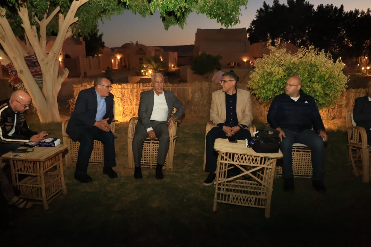 محافظ الجيزة يرحب بالوفود المشاركة بالمهرجان الدولي للتمور بالواحات البحرية