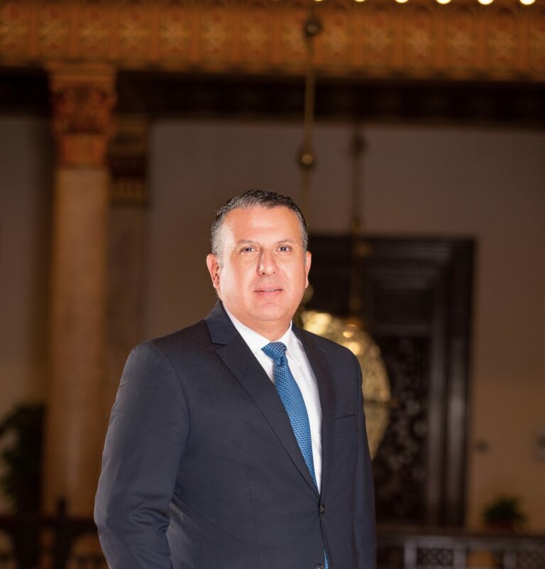 رسميًا.. تعيين محمد خيرت رئيسًا تنفيذيًا لقطاعات الأعمال ببنك QNB مصر