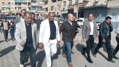 نائب محافظ الجيزة يتفقد أعمال التطوير والرصف بطريق الشيخ صقير.. صور