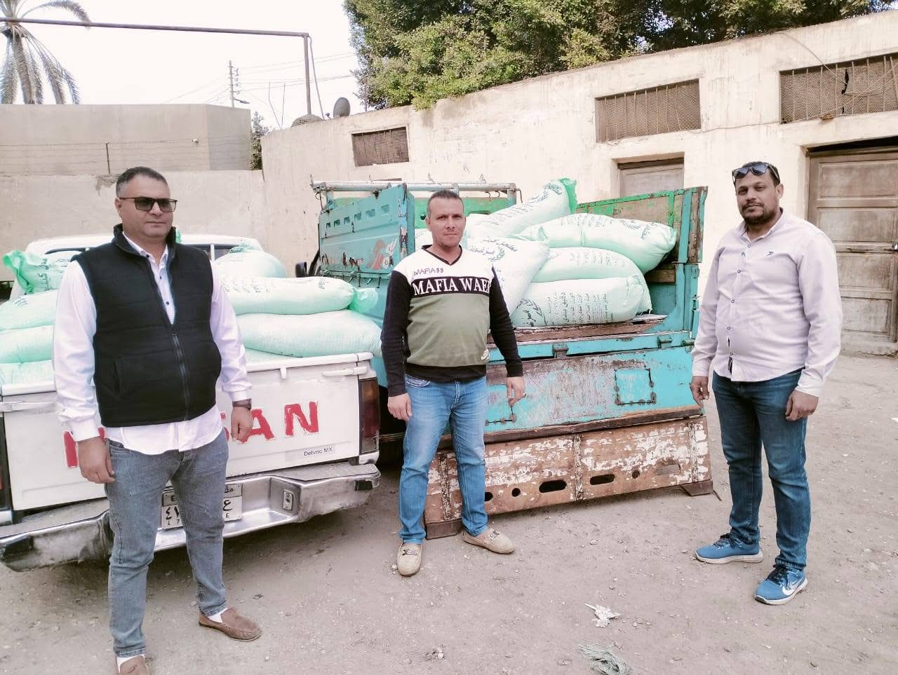 مديرية تموين الجيزة .. ضبط 182 شيكارة دقيق مدعم ولحوم فاسدة بالبدرشين