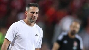 يانيك فيريرا يكشف كواليس مثيرة بشأن رحيله عن الزمالك: عرضت أموالًا على اللاعبين.. وتم طردي