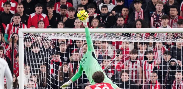 كورتوا بعد الفوز على بلباو: كانت بمثابة نهائي.. وهذه حقيقة الخلاف مع ألونسو كورتوا بعد الفوز على بلباو: كانت بمثابة نهائي.. وهذه حقيقة الخلاف مع ألونسو