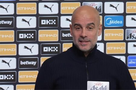 جوارديولا: على القنوات التلفزيونية أن تعطيني زجاجة نبيذ بعد مباراة مانشستر سيتي وفولهام