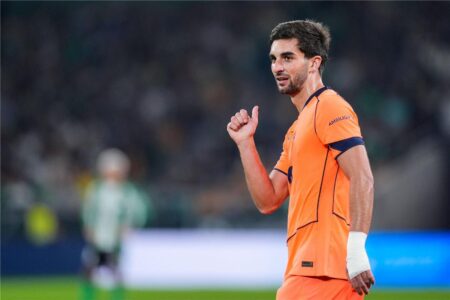 توريس: الفوز على ريال بيتيس أهم من الهاتريك.. ولاعب برشلونة يتكيف في أي مركز توريس: الفوز على ريال بيتيس أهم من الهاتريك.. ولاعب برشلونة يتكيف في أي مركز