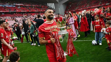 بعد تصريحاته النارية.. محمد صلاح يمتلك فرصة ذهبية في كأس أمم إفريقيا بعد تصريحاته النارية.. محمد صلاح يمتلك فرصة ذهبية في كأس أمم إفريقيا