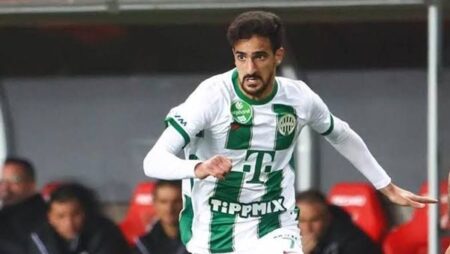 بن رمضان أفضل لاعب في مباراة قطر وتونس بن رمضان أفضل لاعب في مباراة قطر وتونس