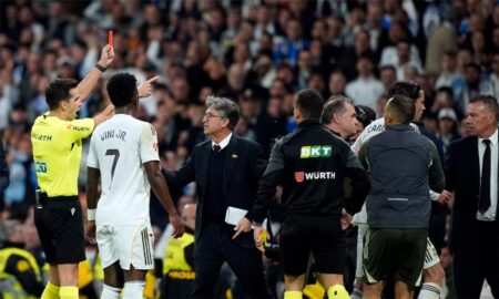 قناة ريال مدريد بعد الهزيمة أمام سيلتا فيجو: الحكم لا يعرف ماذا يحتسب.. ويواصل مسلسل كوارث نيجيريرا قناة ريال مدريد بعد الهزيمة أمام سيلتا فيجو: الحكم لا يعرف ماذا يحتسب.. ويواصل مسلسل كوارث نيجيريرا