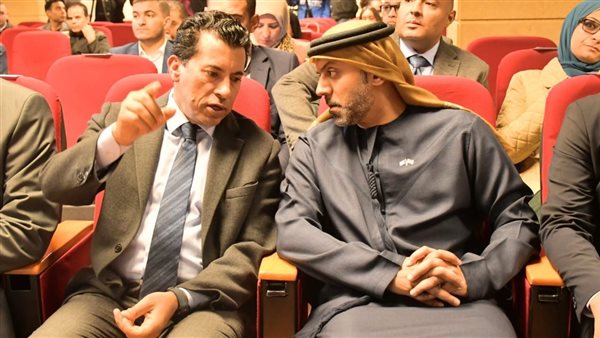 وزير الشباب يشهد المؤتمر الصحفي للإعلان عن ماراثون زايد الخيري لصالح بنك الطعام المصري وزير الشباب يشهد المؤتمر الصحفي للإعلان عن ماراثون زايد الخيري لصالح بنك الطعام المصري