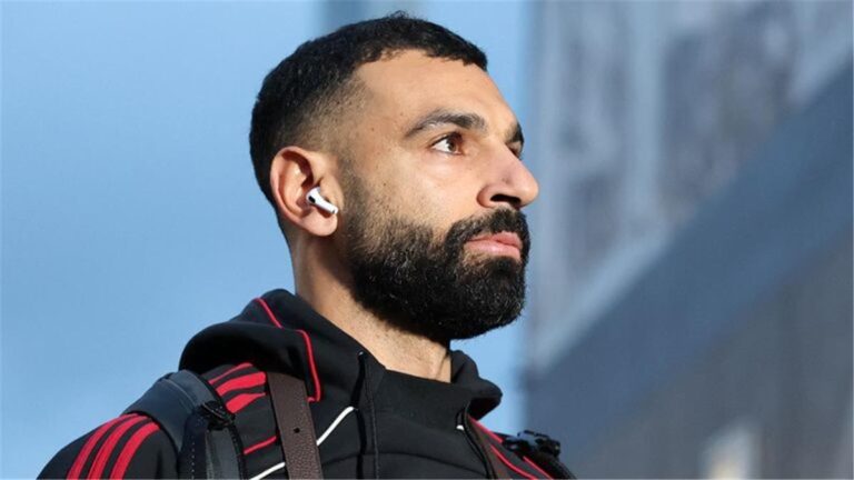 روني منتقدًا محمد صلاح: يدمر إرثه في ليفربول وعلى أحد التحدث معه