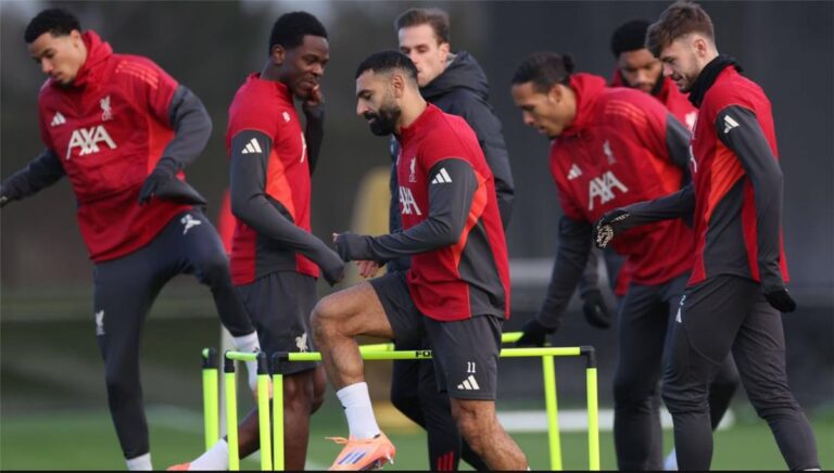 بعد أزمة صلاح.. جونسون يهاجم لاعب ليفربول: يرتكب الأخطاء ويفلت من العقاب بسبب اسمه