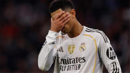 بيلينجهام: لا أهتم بالانتقادات.. ونحتاج إلى التغيير في غرفة الملابس بيلينجهام: لا أهتم بالانتقادات.. ونحتاج إلى التغيير في غرفة الملابس