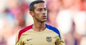 ألكانتارا يتلقى عرضًا لتدريب فريق إسباني.. ويحسم موقفه من مغادرة برشلونة