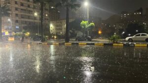 تمتد للقاهرة.. الأرصاد تُحذر من أمطار وطقس متقلب خلال الساعات القادمة