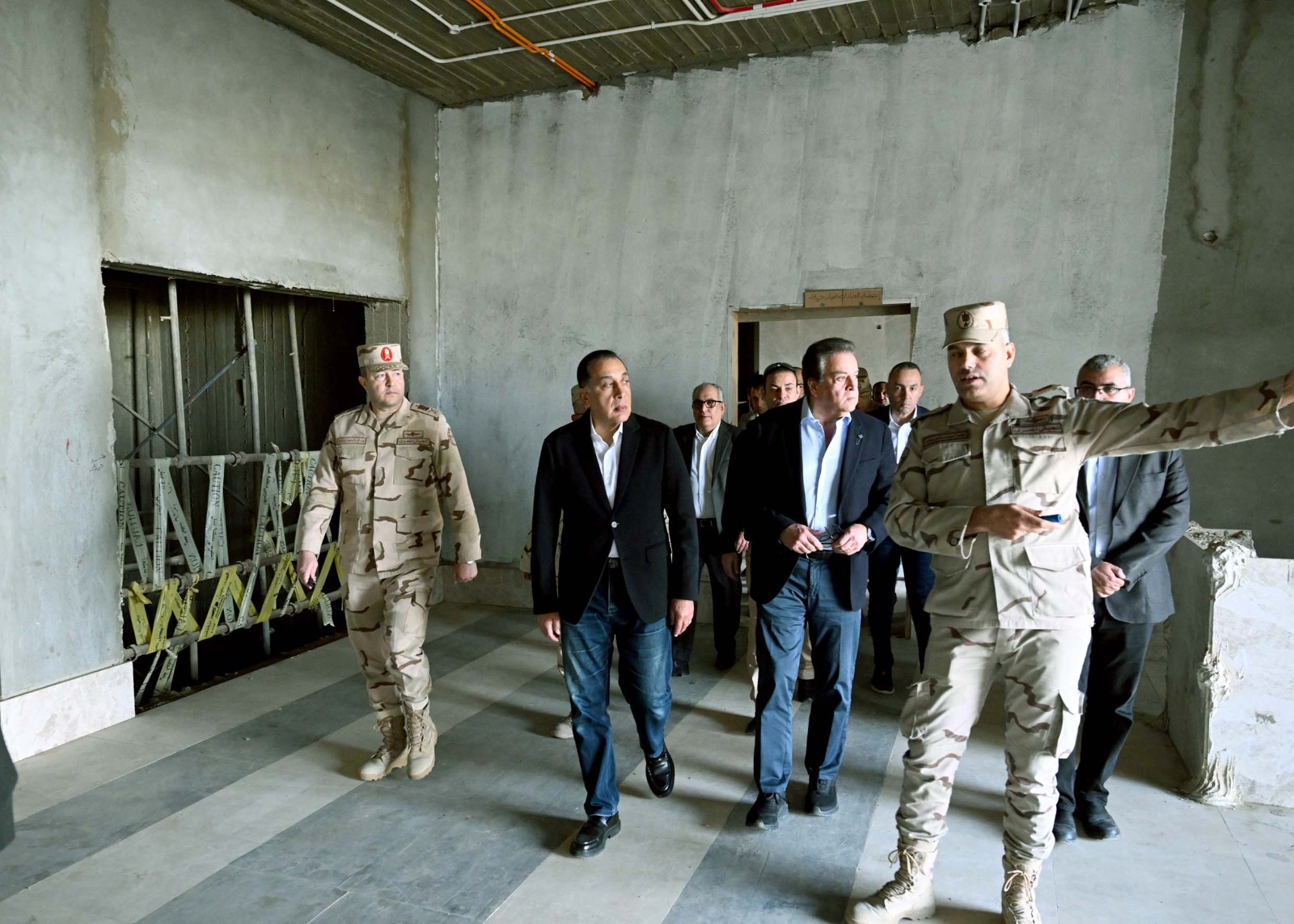 رئيس الوزراء يتفقد مشروع إنشاء مستشفى التأمين الصحي الشامل الجديد بالعاصمة الجديدة.. صور 7 رئيس الوزراء يتفقد مشروع إنشاء مستشفى التأمين الصحي الشامل الجديد بالعاصمة الجديدة.. صور