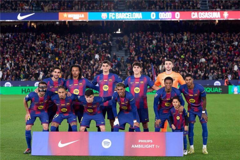 فيديو | جماهير برشلونة توجه رسالة ساخرة إلى تشابي ألونسو أمام أوساسونا فيديو | جماهير برشلونة توجه رسالة ساخرة إلى تشابي ألونسو أمام أوساسونا