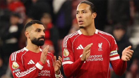 فان دايك عن محمد صلاح: أتمنى أن يبقى في ليفربول فان دايك عن محمد صلاح: أتمنى أن يبقى في ليفربول